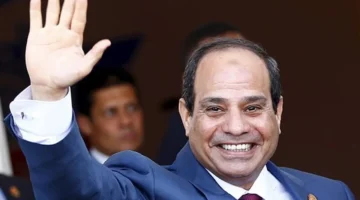 مصطفى بكري يوجه رسالة مهمة في عيد ميلاد الرئيس السيسي وسط حدث بارز في مصر